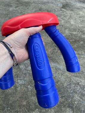 Crayola Red Top with Blue Molded Legs Kids Stool
